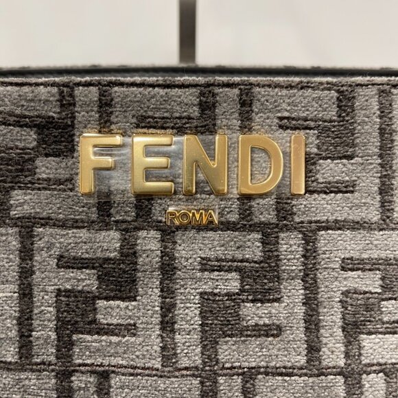 Fendi 2022 Zucca Terrycloth O'Lock Tote (JB1070) - Picture 3 of 15